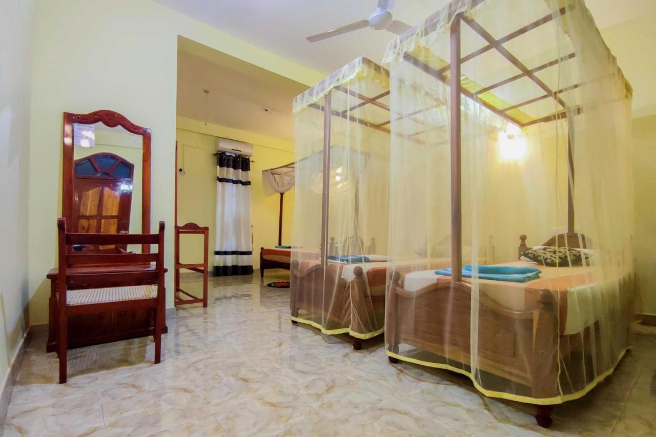 Julia Safari Inn تيساماهاراما المظهر الخارجي الصورة