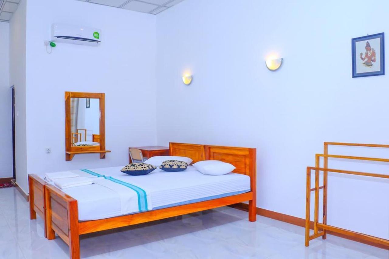 Julia Safari Inn تيساماهاراما المظهر الخارجي الصورة